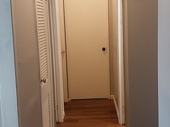 5th image of 113 Saint Thomas Ln