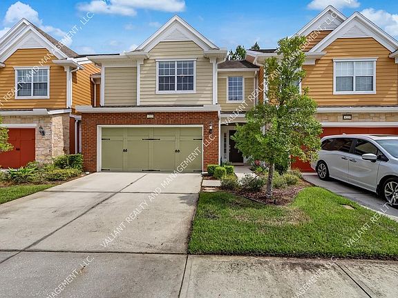 2nd image of 4223 Clybourne Ln #1