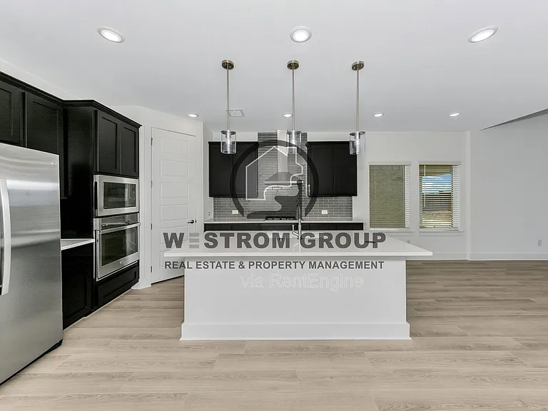 17229 Oxborough Dr — Photo 14