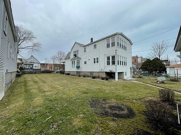 5th image of 10611 S Avenue H