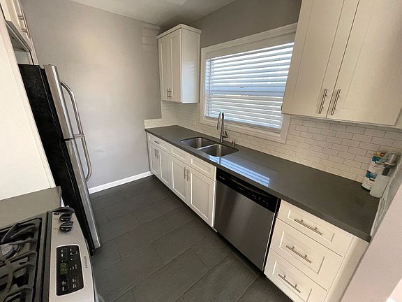 5th image of 5025 E 1st St #3