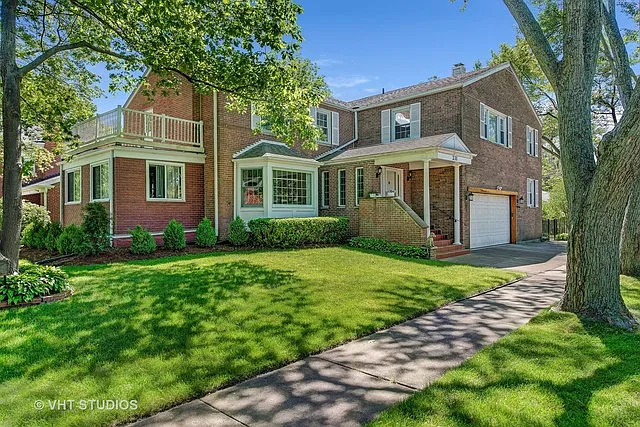 231 Beverly Ln photo 1