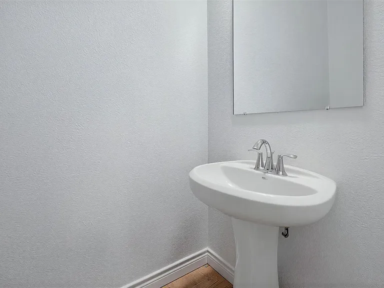 23426 Yaupon Hills Dr — Photo 9