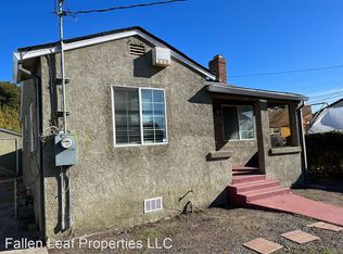 8318 B St, Oakland, CA