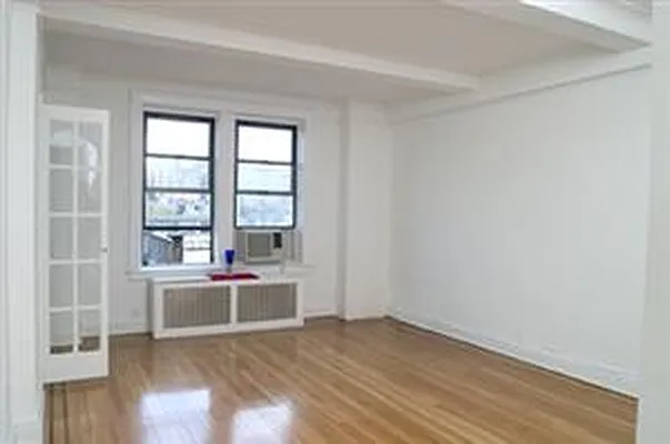 Rented by Jade Stone Real Estate Consulting | media 56