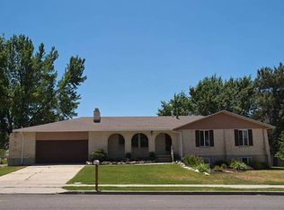 191 W Chase Ln, Centerville, UT 84014
