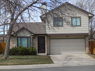 735 Howe St, Castle Rock, CO 80104