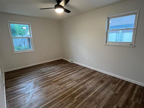 4th image of 3925 Germania St