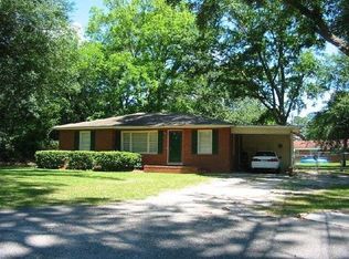 304 Highland Heights Dr, Valdosta, GA 31602