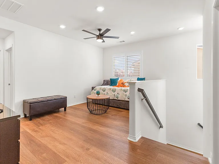 8653 Bay Laurel St — Photo 28