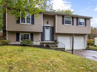 2908 Wexford Blvd, Stow, OH 44224