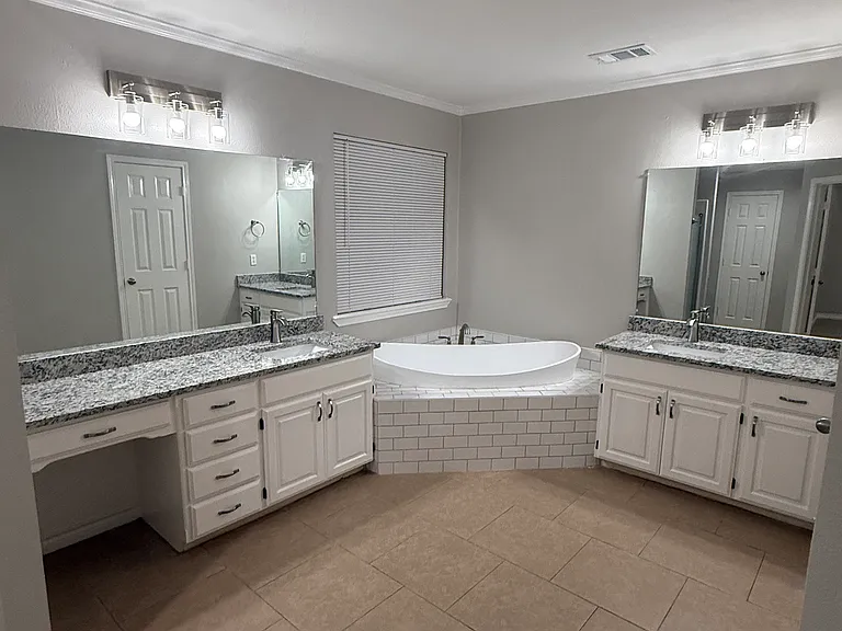 3317 Omega Dr — Photo 15