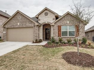 909 Hawk Valley Dr, Little Elm, TX 75068