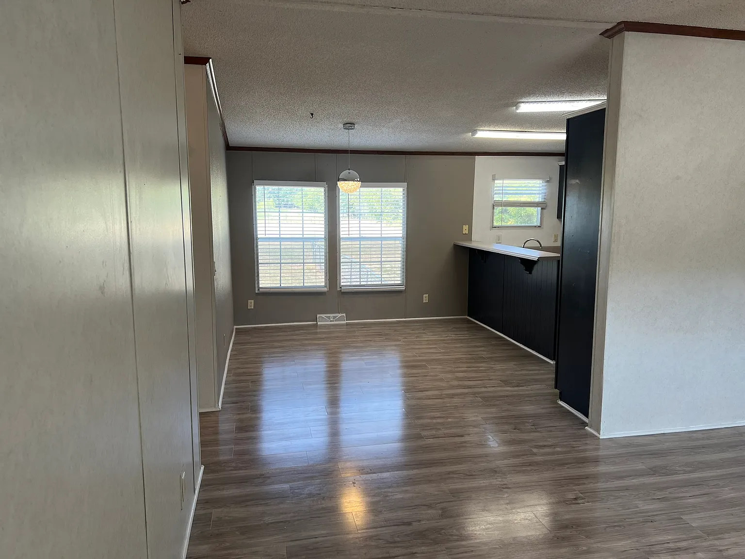 3 bed, 1600 sqft, $1,595 — Photo 4