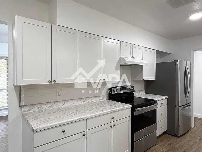 4938 Bernadine Dr — Photo 8