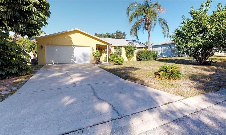 1st image of 8139 Coachlight Cir