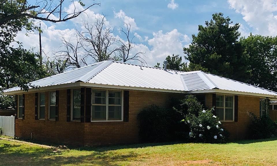 1st image of 1405 Waco St