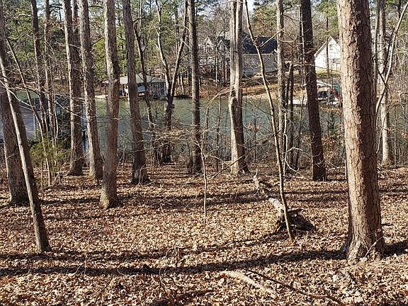 2nd image of 70 Windward Dr