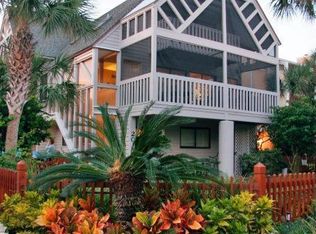 20 17th St, Atlantic Beach, FL 32233