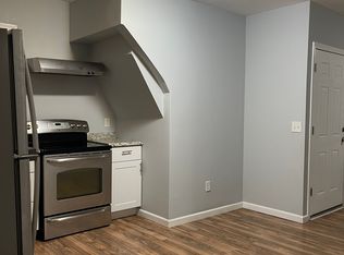 91 Julian St APT 3, Providence, RI 02909