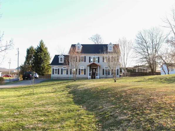 121 Vesta Dr, West Milford, WV 26451