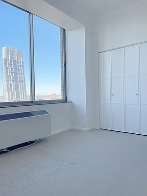 Rented by AJ Clarke | media 22