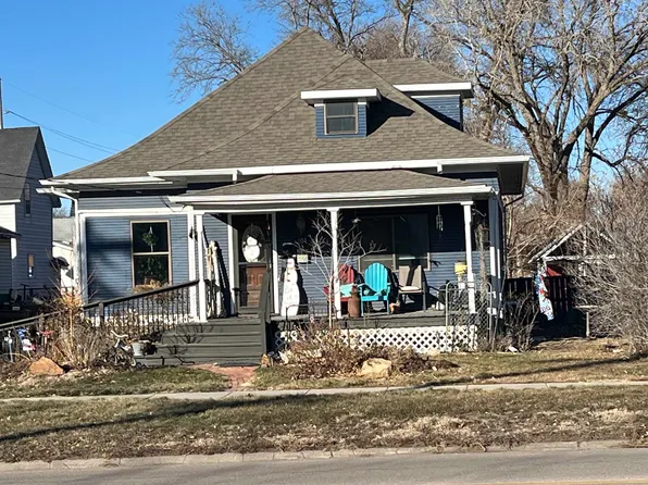 104 W 7th St, Hastings, NE 68901