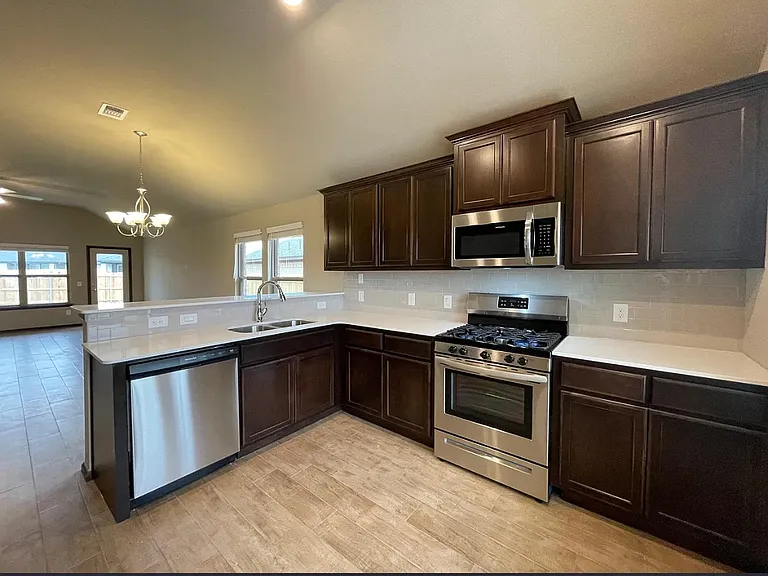 2249 Roca Dr — Photo 6