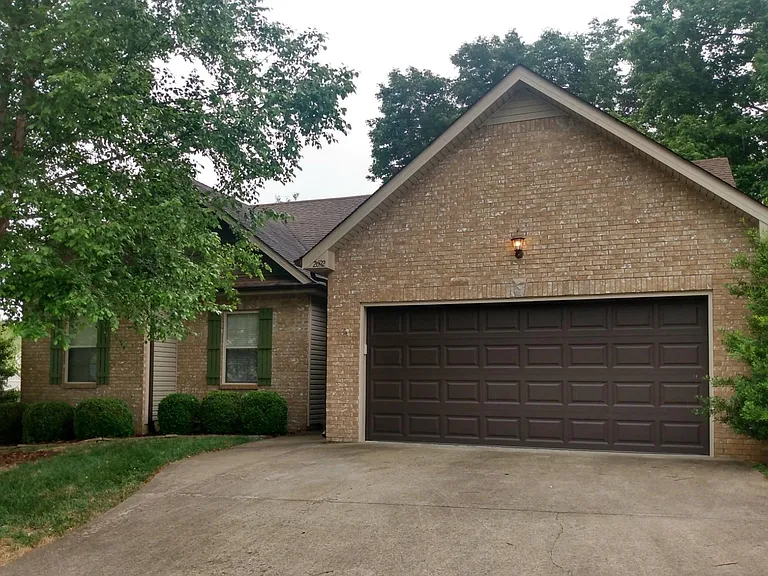 2692 Hidden Ridge Ct — Photo 1