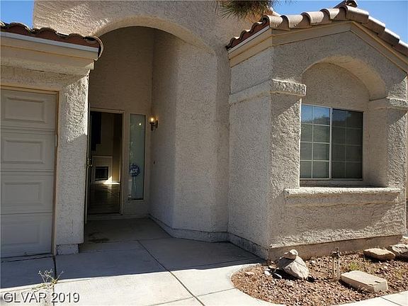 3rd image of 5419 Australian Ave
