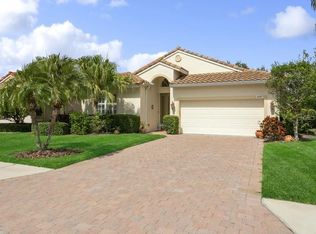 4207 66th Ter E, Sarasota, FL 34243