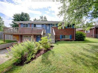 303 Saturn St, South Charleston, WV 25309