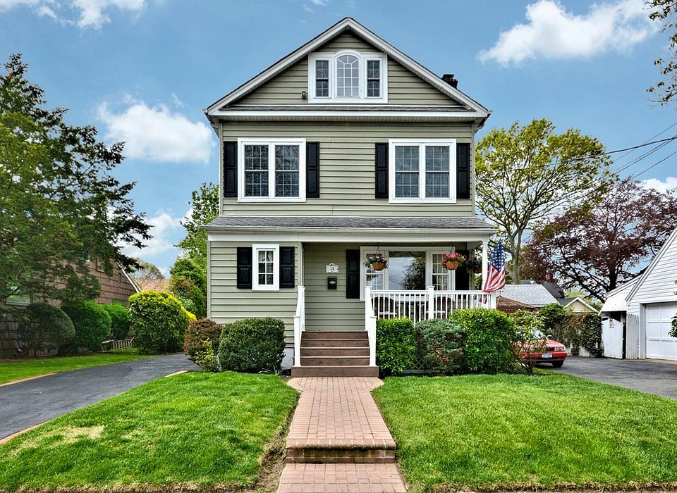 1st image of 58 Marvin Ave