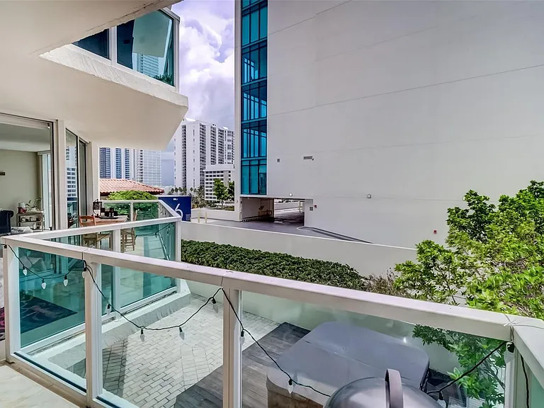 150 Sunny Isles Blvd #601 — Photo 22
