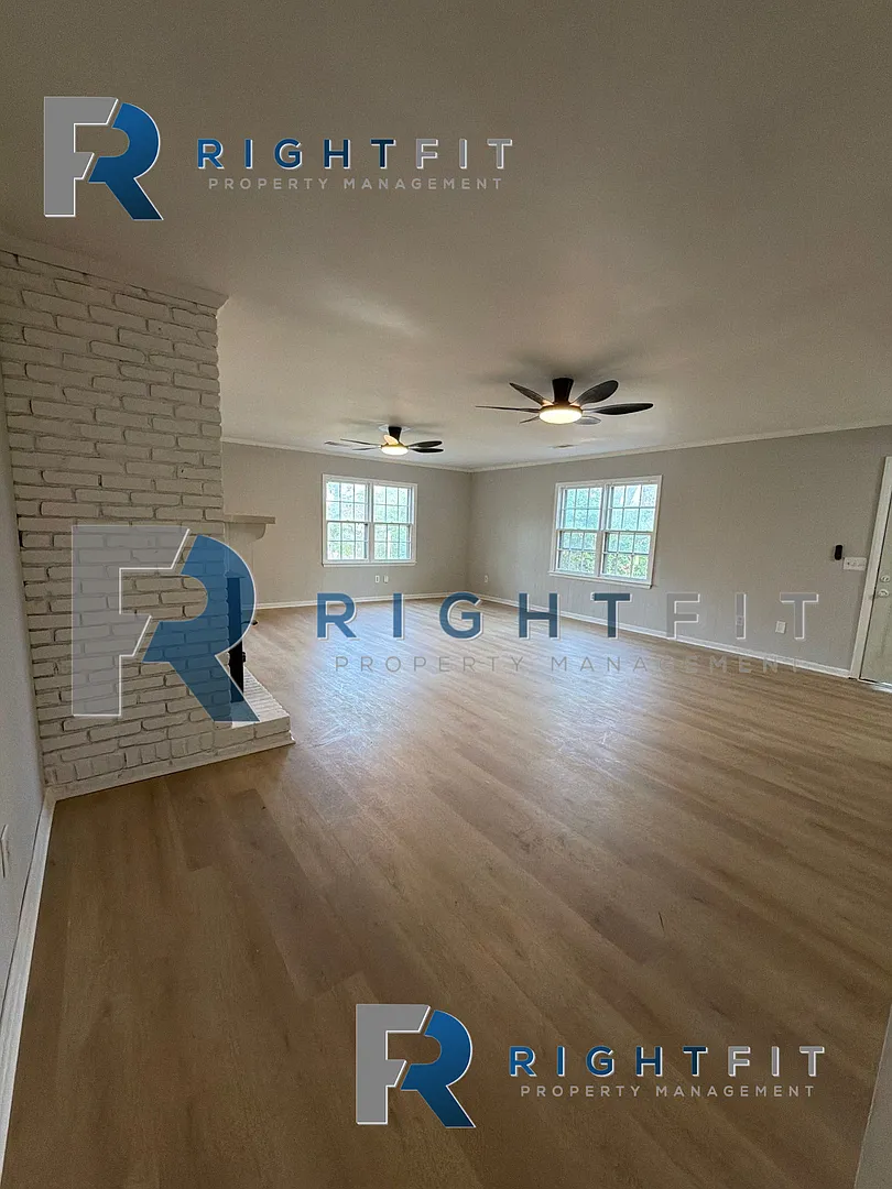 Building Photo - 5152 Verdun Dr