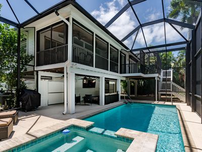 832 Seagrape Dr, Marco Island, FL, 34145