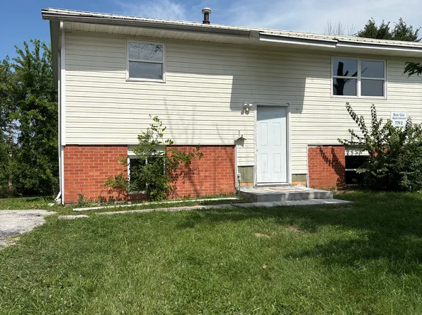 7312 N Moberly Dr #A, Columbia, MO 65202
