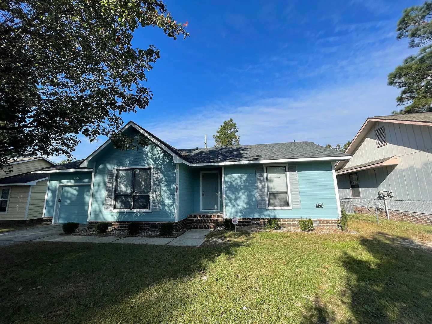 Coming Soon! 3 Bedroom and 2 Bath In Southgate — Photo 2