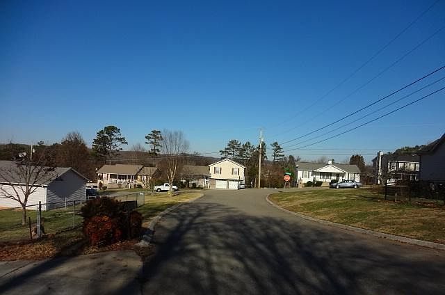 1st image of 4313 Island Ct