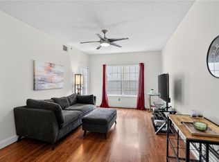 1074 Peachtree Walk NE UNIT B323, Atlanta, GA 30309