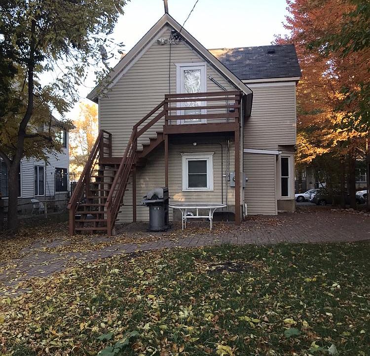 1st image of 3016 Harriet Ave #1
