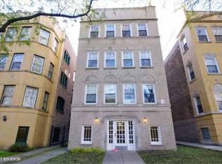 2063 W Jarvis Ave, Chicago, IL 60645