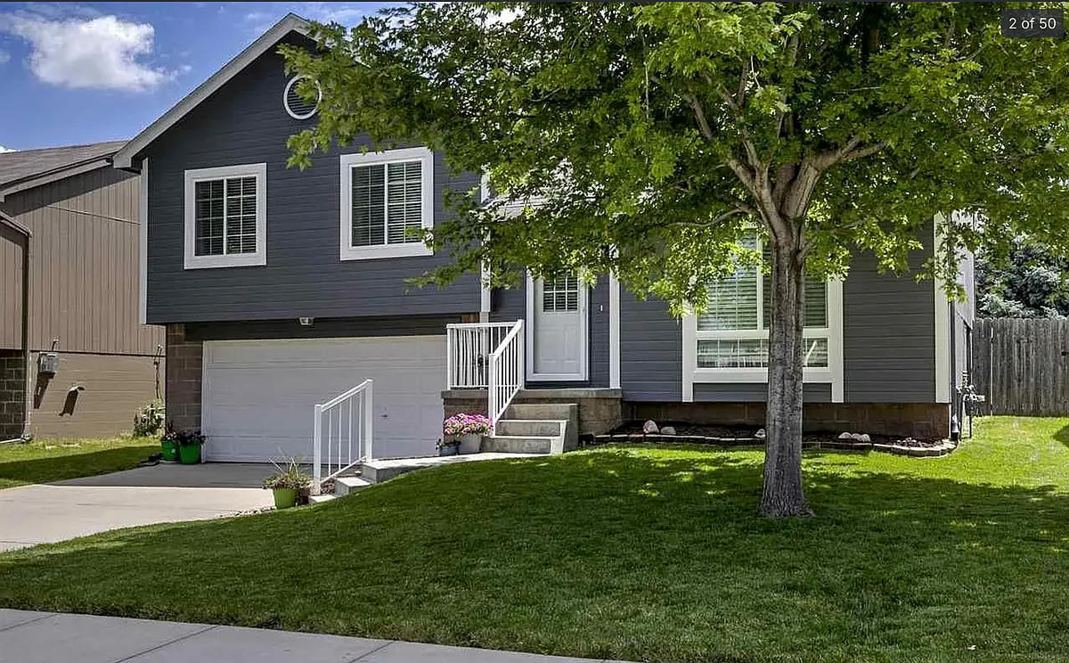 Building Photo - 5823 S 186th Ave