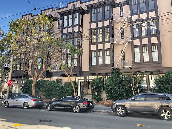 2nd image of 2401 Jackson St APT 8