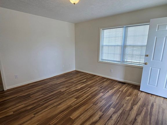 4th image of 1416 W Main St #1-4