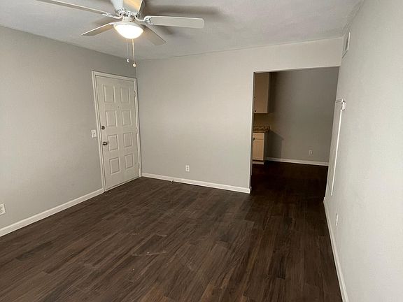 4th image of 1509 Trigg Ln APT 305