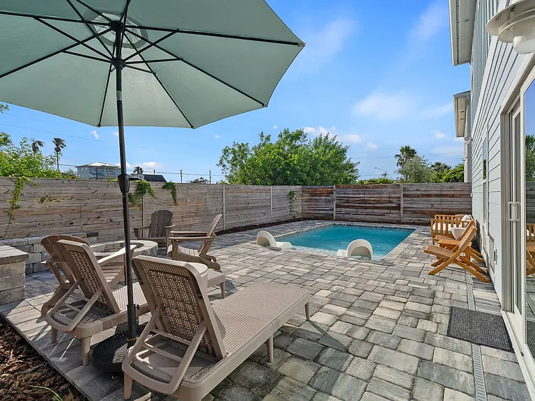 6824 A1a South Cres #ID1281930P — Photo 28