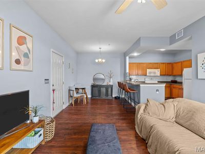 1239 Gardens Circle Dr #I, Saint Louis, MO, 63125