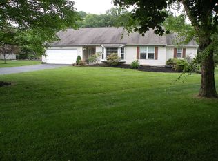 1560 Brock Creek Dr, Yardley, PA 19067