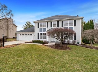 5235 Solitude Dr, Rockford, IL 61114